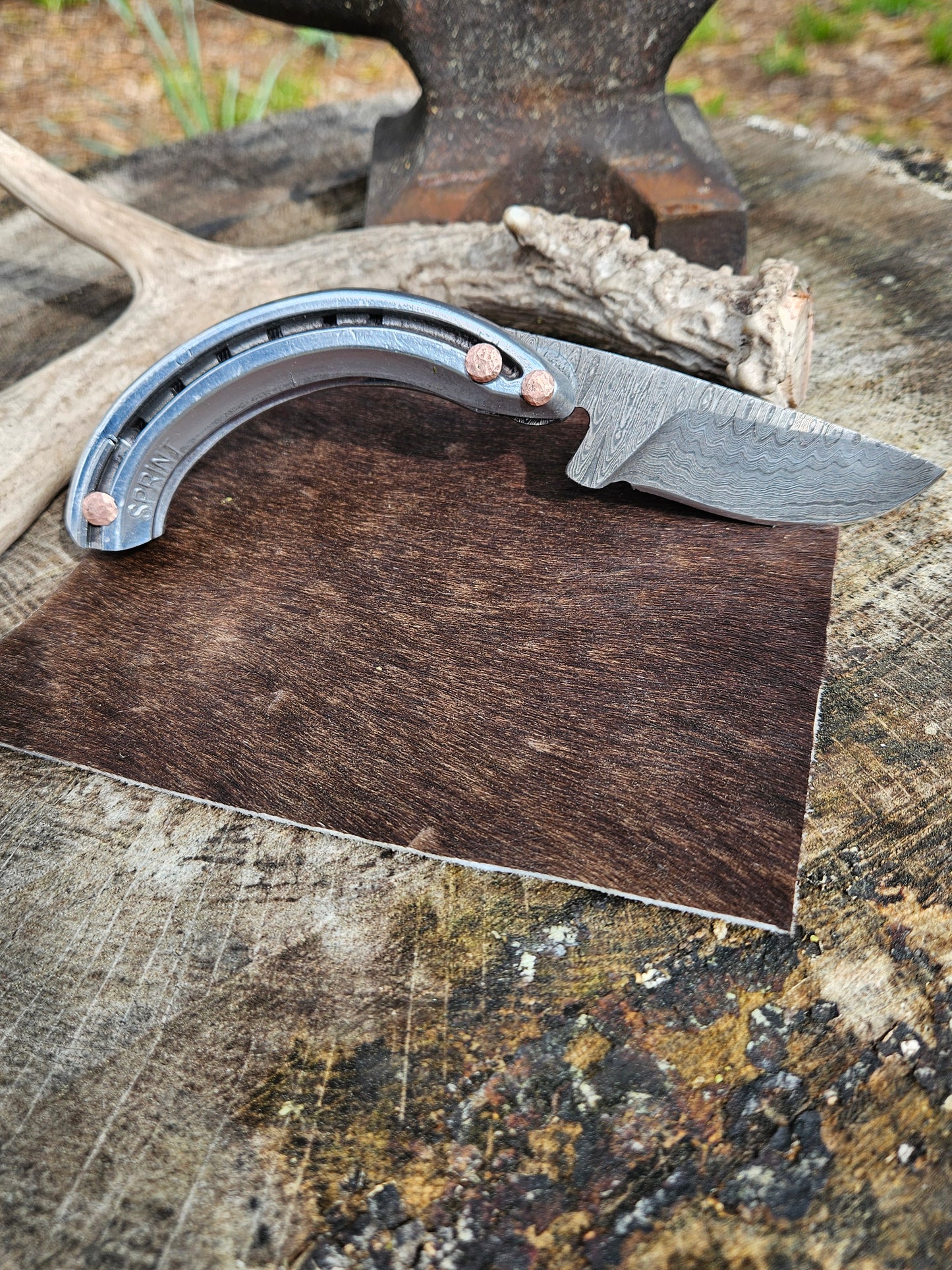 Horseshoe Friction Folder